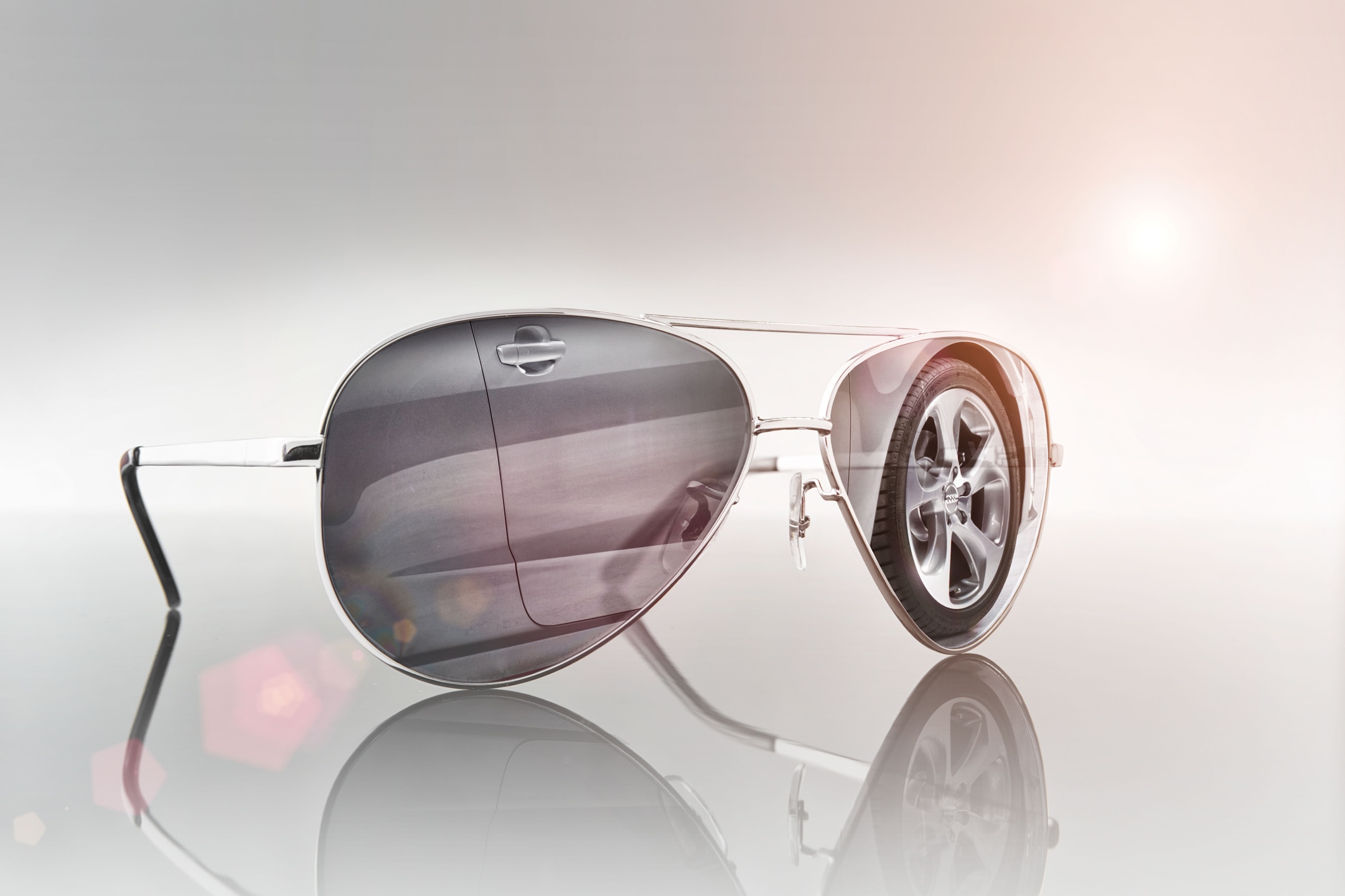 Sonnenbrille mit Spiegelung